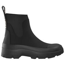 zwart Zijaanzicht van een zwarte Tretorn neopreen Chelsea-boot.