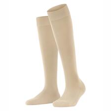dames, kniekousen, beige FALKE ClimaWool kniekousen in beige, recht gesneden met een elastische rand