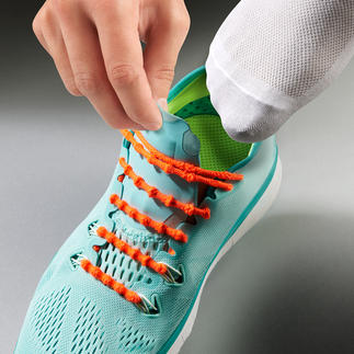 Xtenex vetersysteem Zonder strikken schoenen aan- en uittrekken. Met succes getest in de professionele sportwereld.