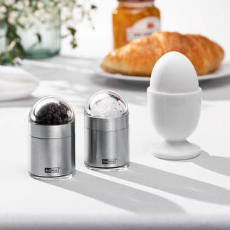 Mini-specerijenmolen Geniet van het volle aroma van versgemalen specerijen – zonder dat dit accessoire veel plek inneemt op tafel.
