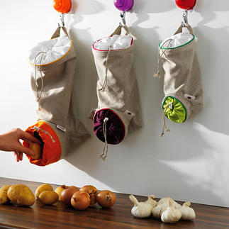 Groentezakken, set van 3 De ideale opslagplaats voor aardappelen, uien, knoflook: beschermd tegen licht, geventileerd en binnen handbereik.