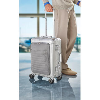 Aluminium handbagage trolley met voorkant, gedragen door een persoon.