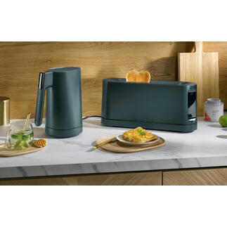 Jacob Jensen toaster en waterkoker op een keukenblad.