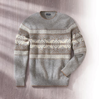 Baby-alpaca Noorse pullover Donszacht. Licht. Geschikt voor binnenshuis en onder colberts. Van de alpacaspecialist Clark Ross.