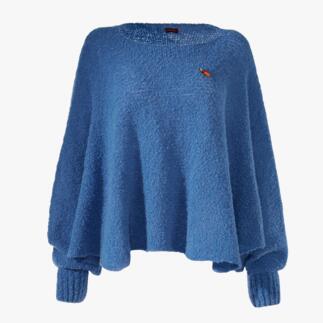 Blauwe bouclé poncho trui van voren met een ruime snit