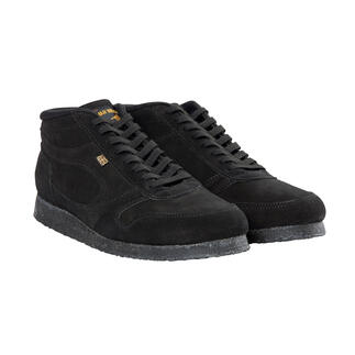 Aantal zwarte Norman Walsh winter sneakers.