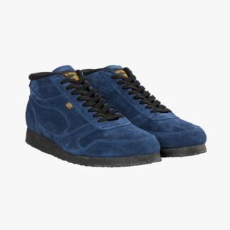 Aantal navy Norman Walsh winter sneakers.