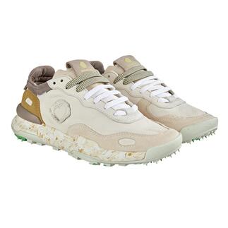 Beige duurzame vintage sneakers, maat 36 op een witte achtergrond.