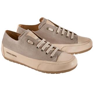 Twee Candice Cooper Edel-Sneakers in beige naast elkaar.