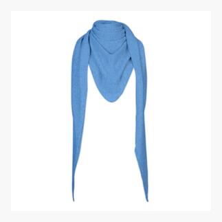 Blauw kasjmier driehoektuch gepresenteerd op een witte achtergrond.