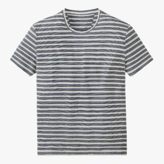 Gestreept T-shirt, gefotografeerd van voren