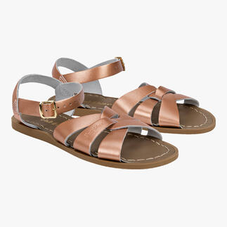 Elegante Salt-Water leren sandalen in roségoud met smalle bandjes.