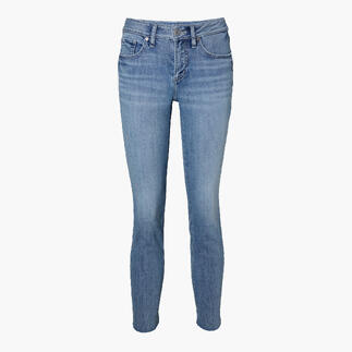 Vooraanzicht van de Silver Suki Straight-jeans in blauw.