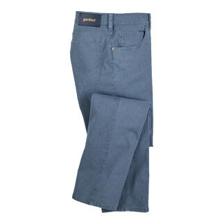 Middelblauwe five-pocketbroek in maat 48 van duurzame stof.