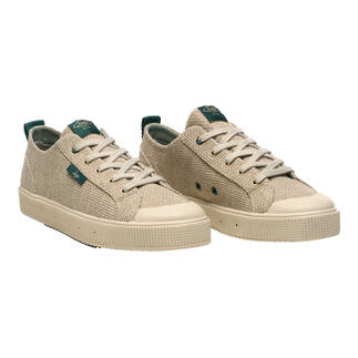 Beige canvas sneakers in maat 36 met klassiek ontwerp.