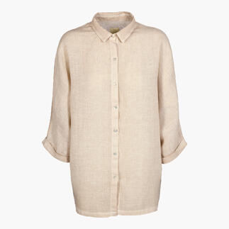 Blouse van lichte stof in zandkleur.