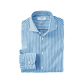 Gevouwen licht blauw-wit gestreept Japan knit shirt met open kraag.