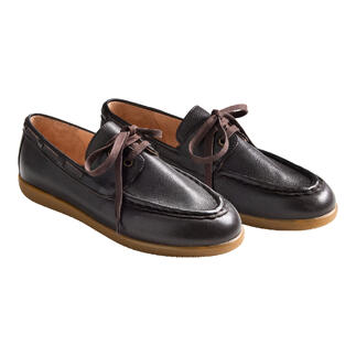 Bruine lederen bootsschoen met veters in maat 36.