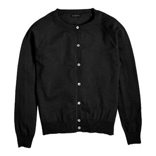 Zwarte JH1954 Edel-kortcardigan met ronde knopen.