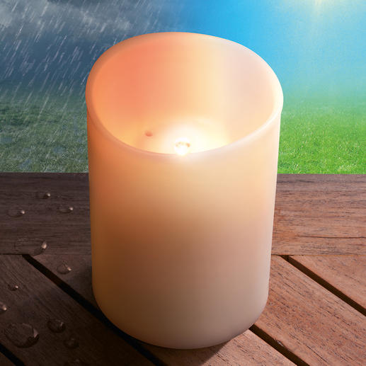 Noch de zomerzon, noch hevige regen kunnen schade toebrengen aan de uv werende, vorstbestendige en drupdichte (volgens IPX4) kunststof. Noch de zomerzon, noch hevige regen kunnen schade toebrengen aan de uv werende, vorstbestendige en drupdichte (volgens IPX4) kunststof.