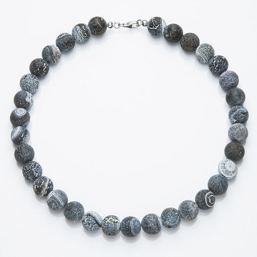 Agaatcollier met ingelegde patroonballen