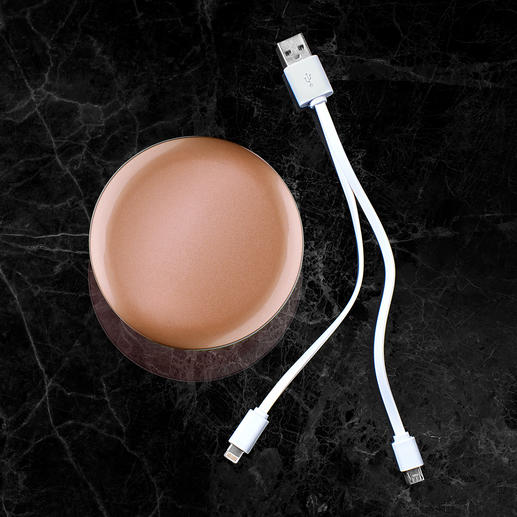 Een mooie cadeauset: de spiegel wordt geleverd met bijpassend snoer en elegant fluwelen tasje. Een mooie cadeauset: de spiegel wordt geleverd met bijpassend snoer en elegant fluwelen tasje.
