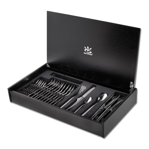 Als 30-delige set in een elegante houten cassette – ook mooi als cadeau. Als 30-delige set in een elegante houten cassette – ook mooi als cadeau.