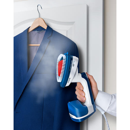 De meegeleverde opzetborstel met pluisverwijderaar is ideaal voor het reinigen en opfrissen van textiel. De meegeleverde opzetborstel met pluisverwijderaar is ideaal voor het reinigen en opfrissen van textiel.