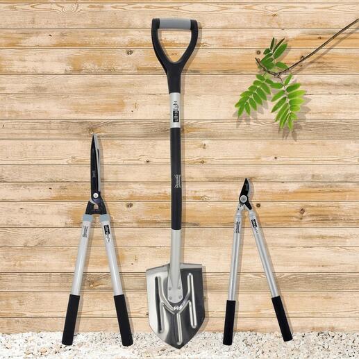 Wilkinson ultralight tuinwerkzeuge op een houten achtergrond