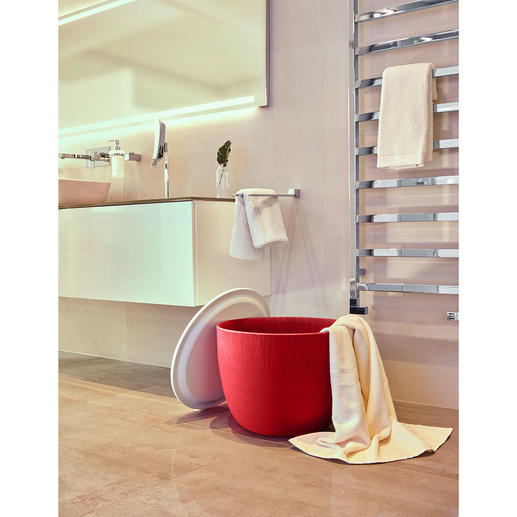 Ook ideaal voor badkamer en sauna – om uw badlakens en sportspullen in te doen. Ook ideaal voor badkamer en sauna – om uw badlakens en sportspullen in te doen.