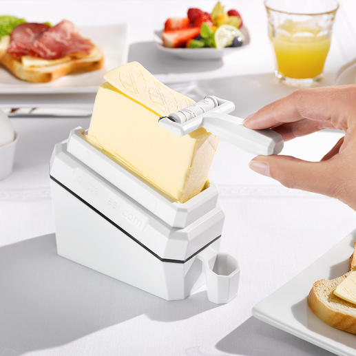 Boterschaaf ‘butter-leaf’ Met deze geniale uitvinding schaaft u flinterdunne plakjes koude boter af.