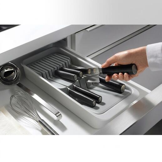 Compacte messenorganizer met verschillende keukenmessen.