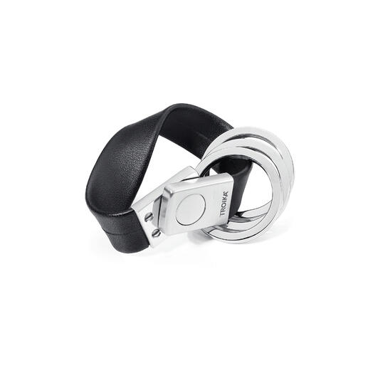 Sleutelhanger Twister Sleutelhouder Twister met twee ringen en een zwarte band.