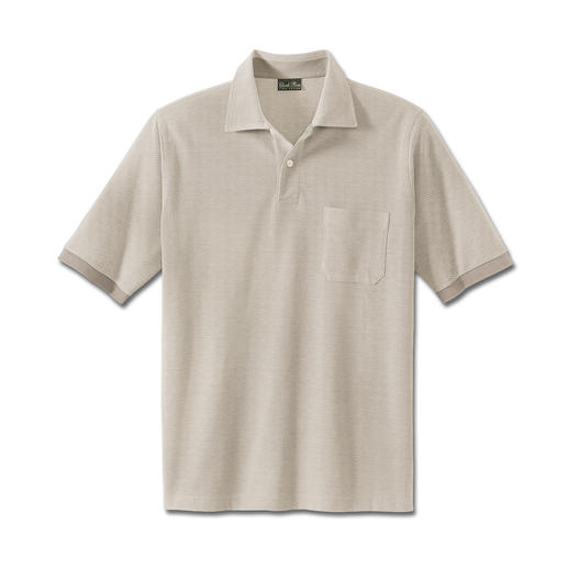 Beige poloshirt met korte mouwen en een borstzak op een lichte achtergrond.