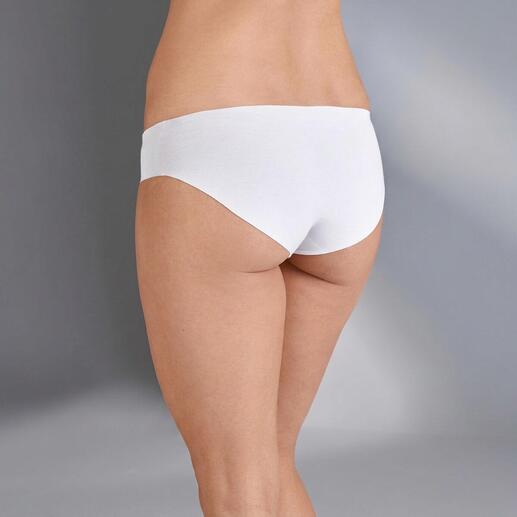 Vrouw die een witte Hanro Invisible-Cotton-Slip van achteren draagt.
