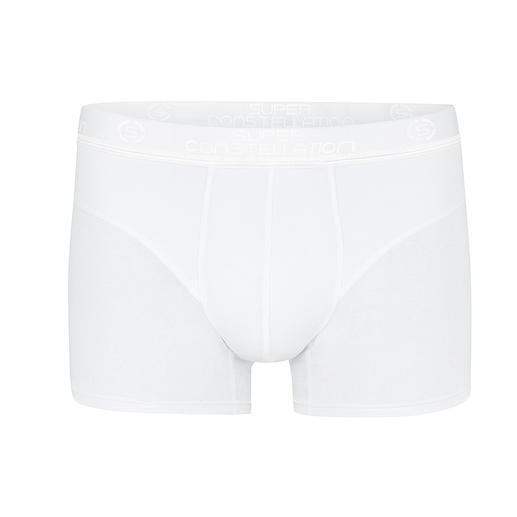 Vooraanzicht van de witte boxershorts, eenvoudig ontwerp.