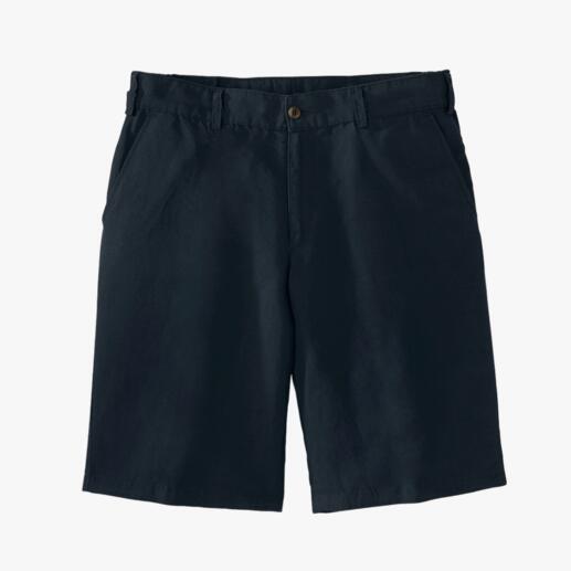 Heren shorts van Tencel™-linnen in donkerblauw, liggend.