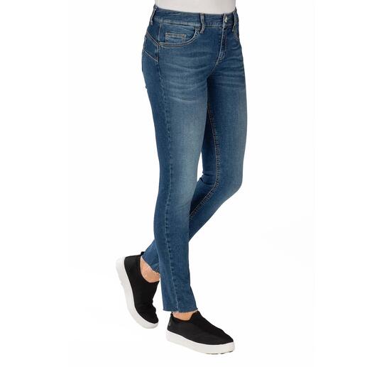 Liu Jo bottom up jeans ‘Better Denim’ Het beproefde Liu-Jo-lifteffect – voor het eerst gemaakt van ecologisch duurzaam denim. 