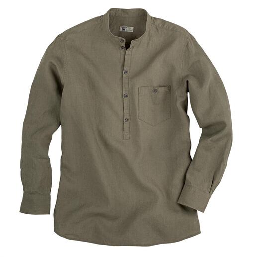 Iers Sunday shirt Gemaakt van verfrissend linnen: het Ierse origineel onder de nu modieuze overhemden met opstaande kraag.