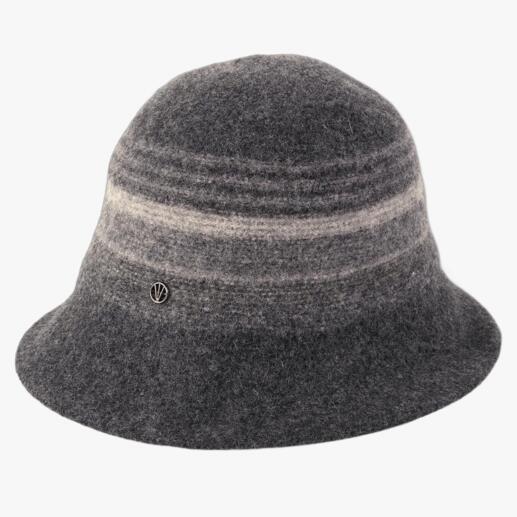 Loevenich jacquardcloche Zacht, robuust wolvilt. Elegant jacquardpatroon. Stijlvolle klokvorm. Grijze jacquard cloche in ronde vorm met lichte strepen.