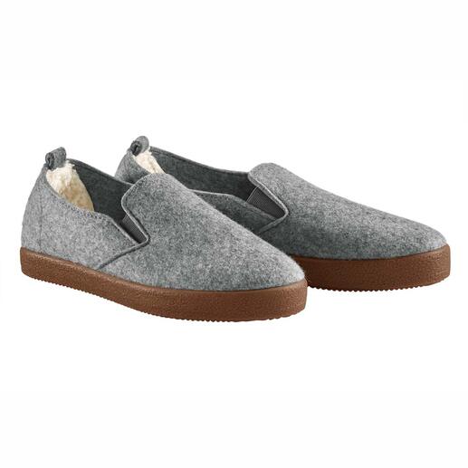 Grand Step Shoes vilten instappers Winterbestendige instappers: warm en zacht dankzij merinoswolvilt en biokatoenen teddysokken.