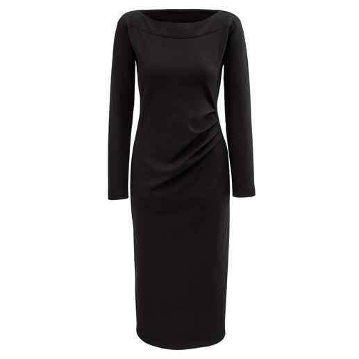Little black dress voor de winter Zo behaaglijk, comfortabel en warm kan een elegant zwart jurkje zijn.