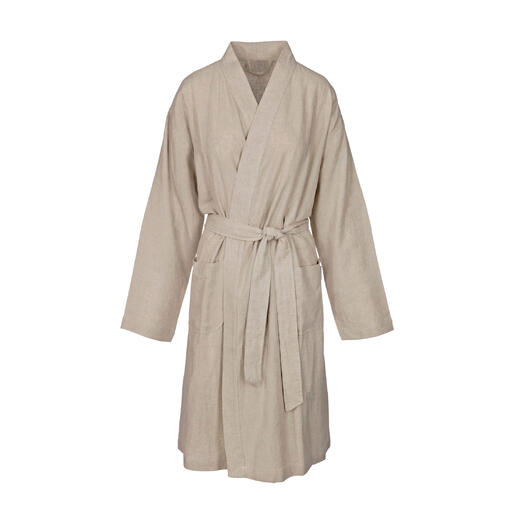 Beige kimono badjas in frontaal zicht op een witte achtergrond.