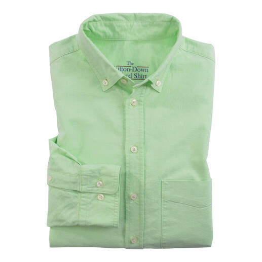 Linden groen, gestreken button-down shirt met een klassieke kraag en een borstzak.
