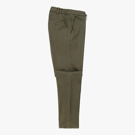 Hiltl Premium Chino in olijfgroen, zijaanzicht
