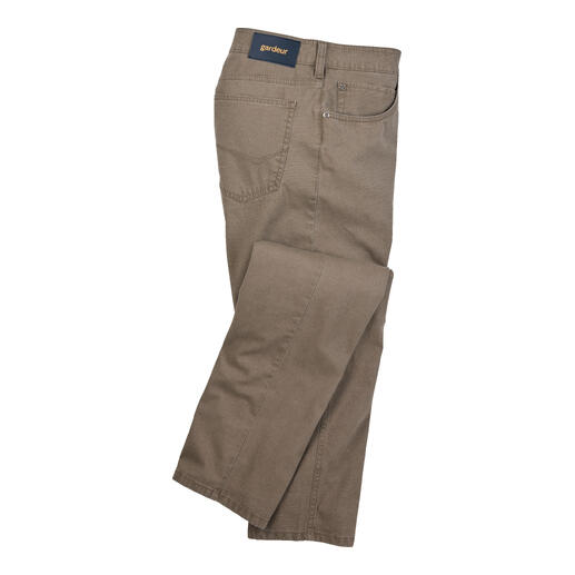 Camelkleurige five-pocket joggingsbroek met elastische tailleband.