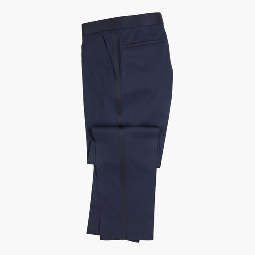 Marineblau smoking broek van fijn materiaal met klassieke stijl.