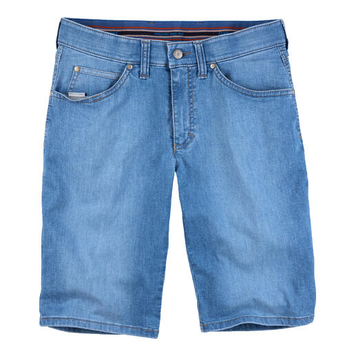 Coolmax jeans shorts in blauw, maat 48 op een witte achtergrond.