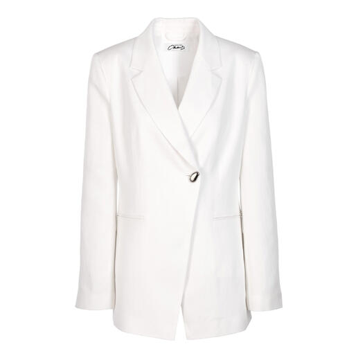 Voorkant van een witte linnen-lyocell blazer op een witte achtergrond.