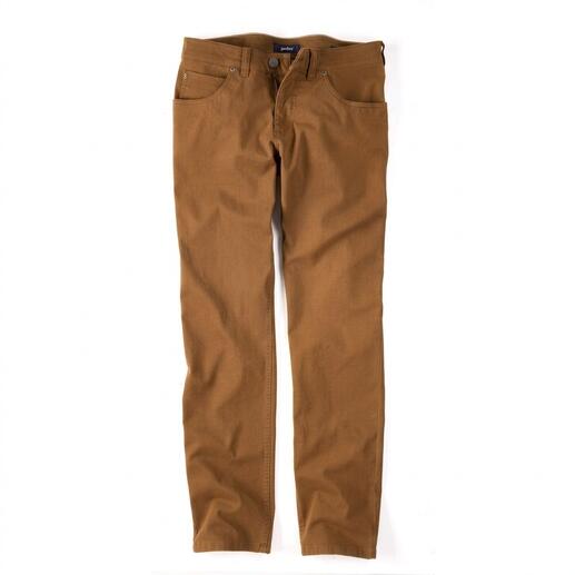 Vooraanzicht van de zandkleurige Gardeur Basket-Five-Pocket broek op een witte achtergrond